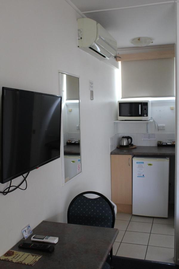 Tally Ho Motor Inn Tenterfield Ngoại thất bức ảnh