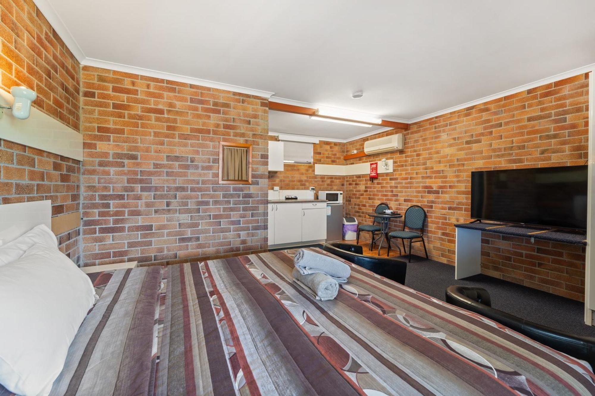 Tally Ho Motor Inn Tenterfield Ngoại thất bức ảnh