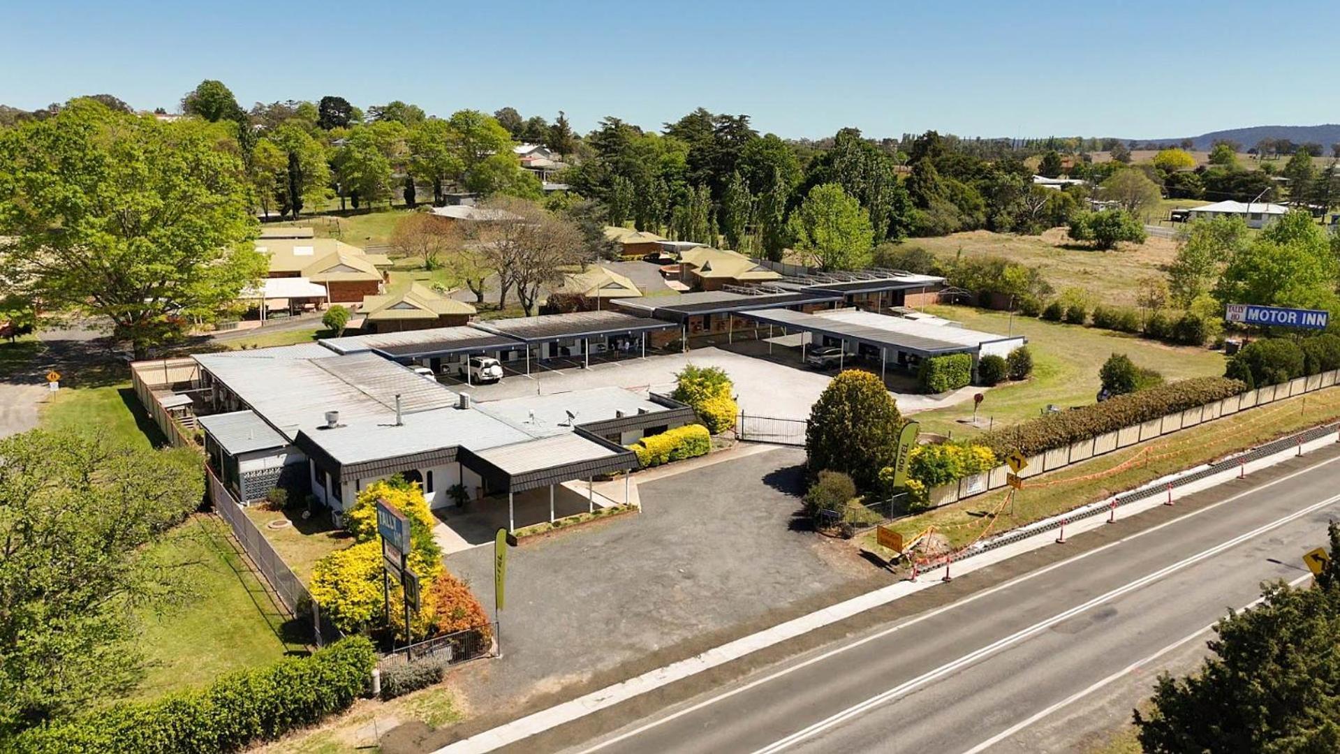 Tally Ho Motor Inn Tenterfield Ngoại thất bức ảnh