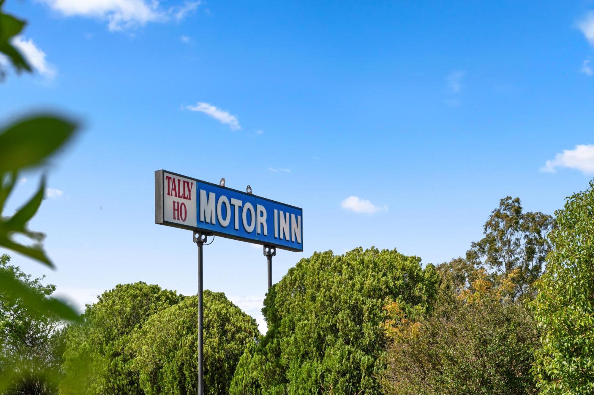 Tally Ho Motor Inn Tenterfield Ngoại thất bức ảnh