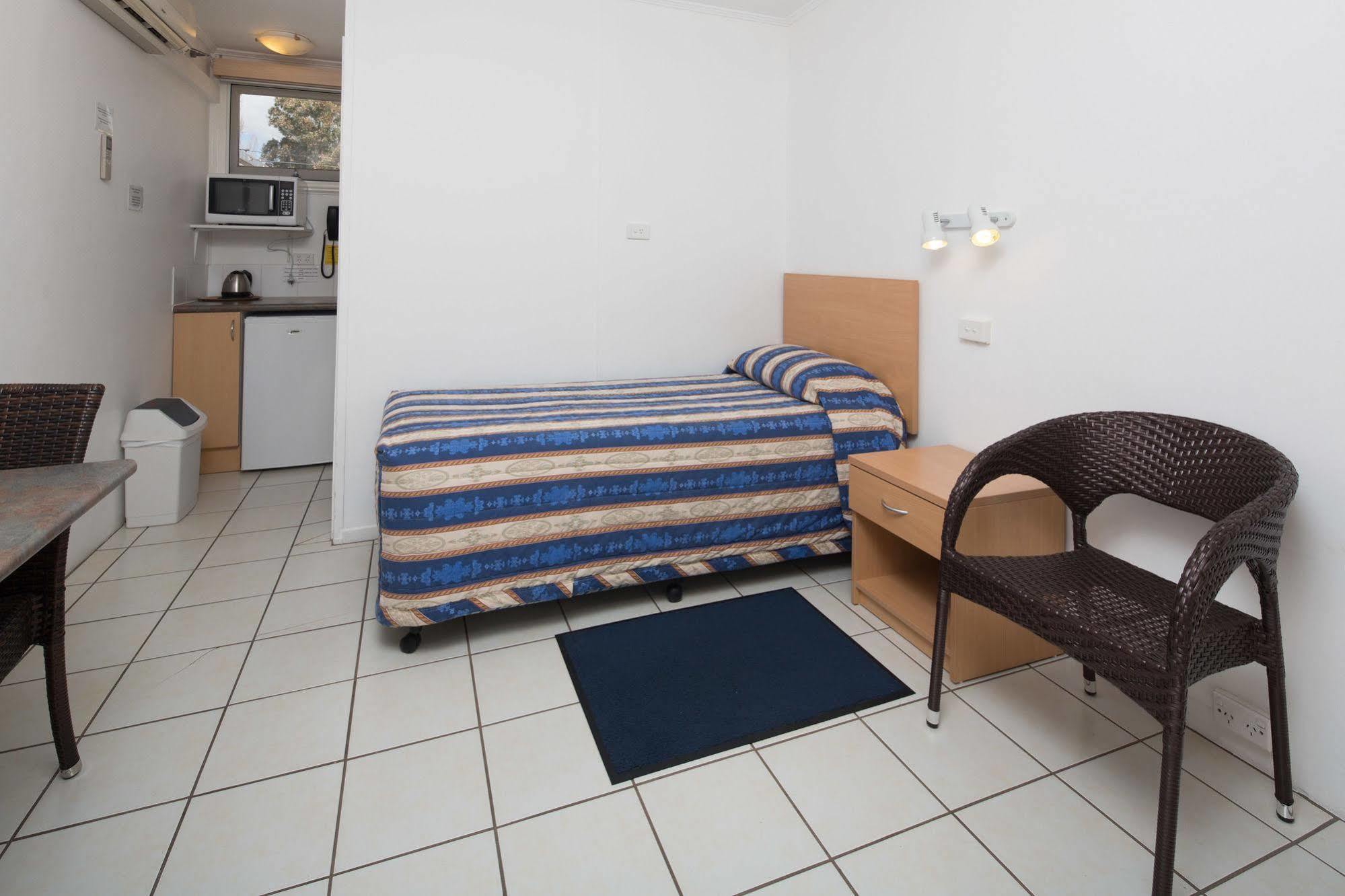 Tally Ho Motor Inn Tenterfield Ngoại thất bức ảnh